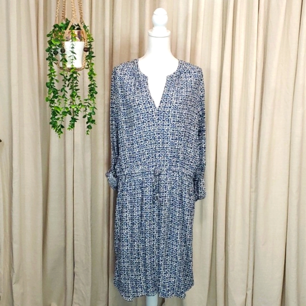 Size XXL Loft Drawstring Waist Dress
